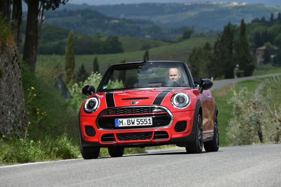  Mini Cooper S JCW Cabrio 2016 года  (фото 79 из 104)